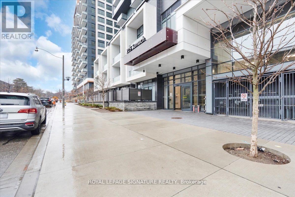 Photo principale - 225 Sumach St