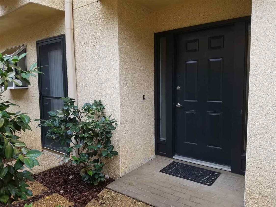 Foto del edificio - 1815 Atlantis Pl