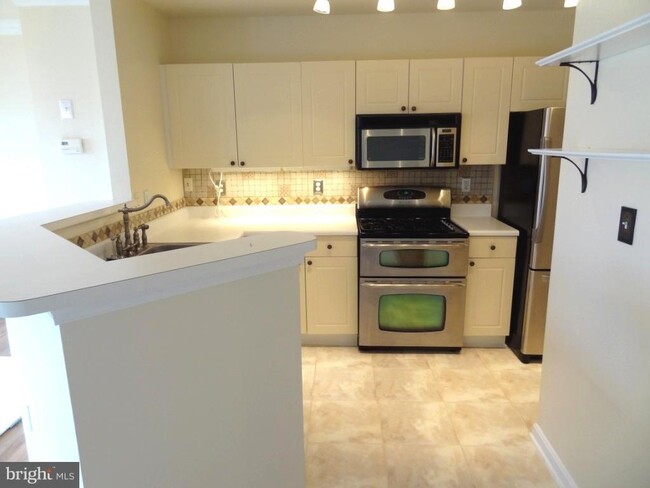 Foto del edificio - 12745 Fair Briar Ln