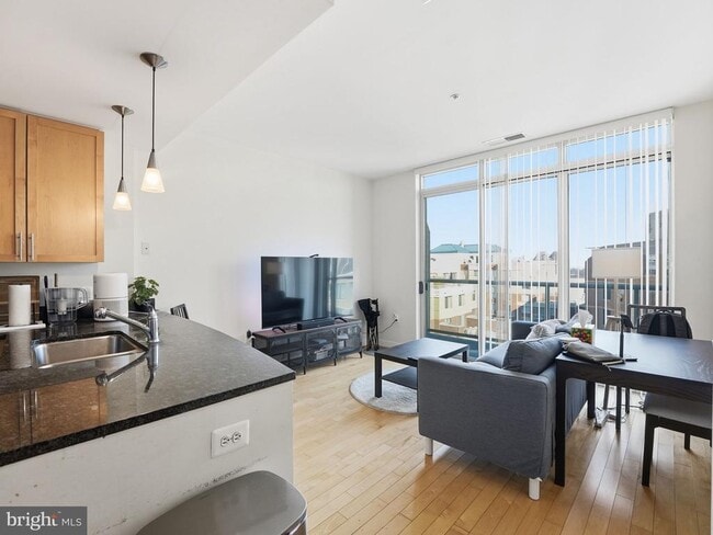 Foto del edificio - 820 N Pollard St