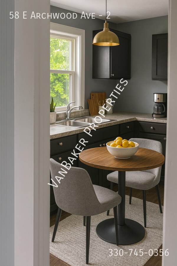 Foto del edificio - 58 E Archwood Ave