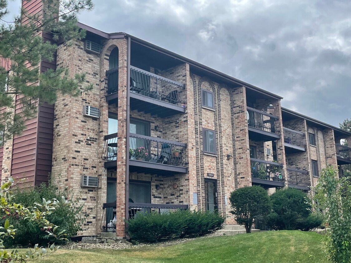 15834 Orlan Brook Dr, Orland Park, IL 60462 House Rental in Orland