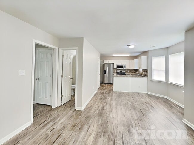Building Photo - 2120 Ballingarry Dr