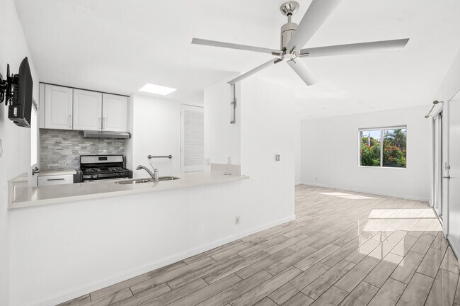 Barra de cocina/Comedor - 1753 16th St