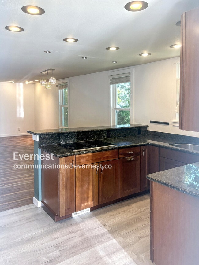 Foto del edificio - 10824 53rd Ave S