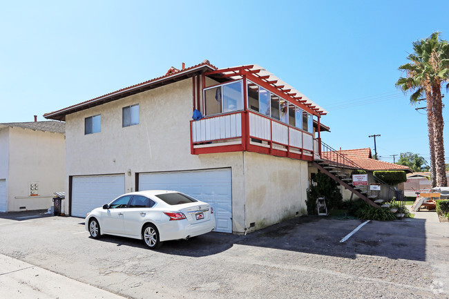 Building Photo - 16692 Goldenwest St