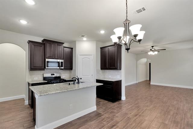 Building Photo - 609 Beechwood Dr