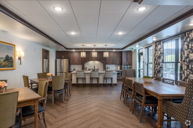 Interior Photo - The River House