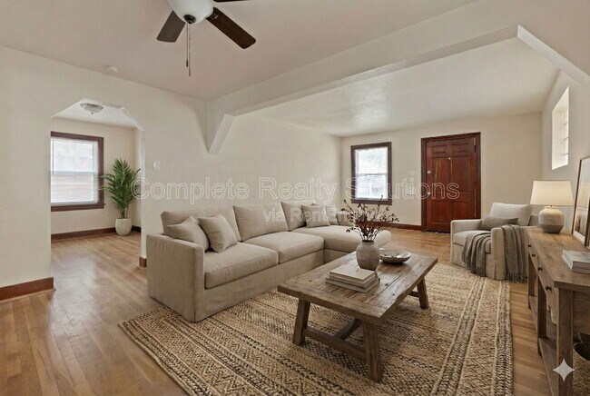 Foto del edificio - 7125 Theodore Ave