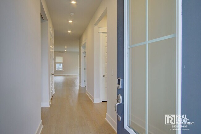 Foto del edificio - 238 Witherspoon St