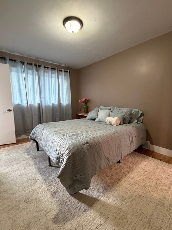 Foto del edificio - 1521-15 1/2 15 1/2 Ave NW