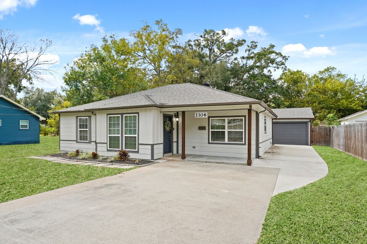 Foto principal - 2106 N Galveston Ave