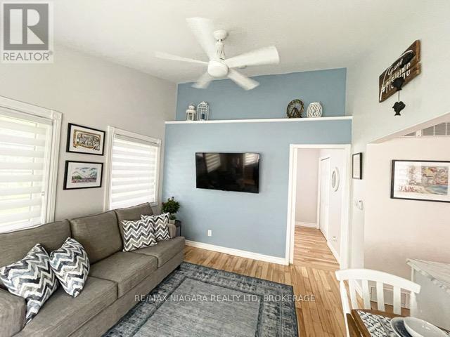 Building Photo - 3360 Bethune Ave