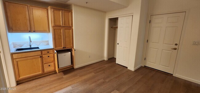 Foto del edificio - 16545 E Gunsight Dr