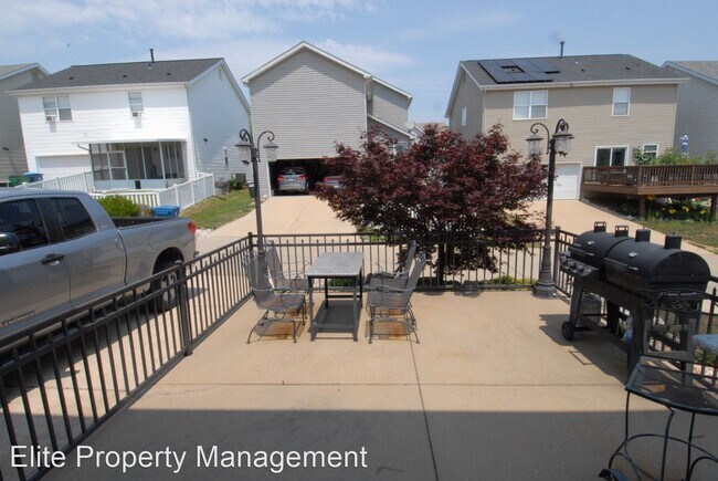 Building Photo - 3 br, 2.5 bath House - 532 Hannah Way