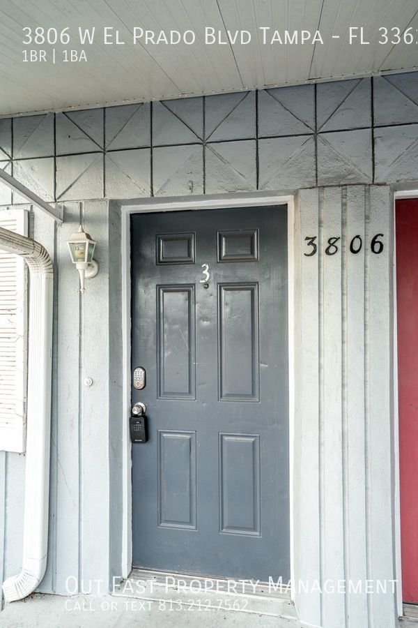 Building Photo - Cozy 1-Bedroom Apartment in Tampa, FL