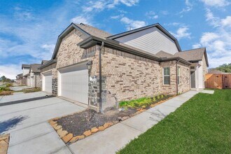 Building Photo - 7322 Coconut Bay Dr