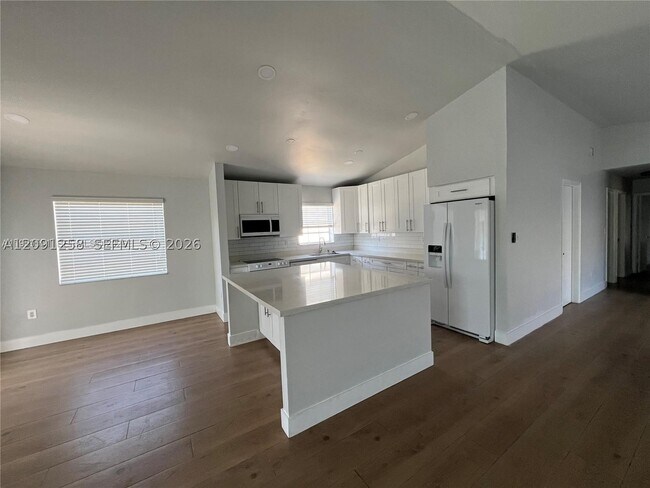 Foto del edificio - 14964 SW 74th Terrace