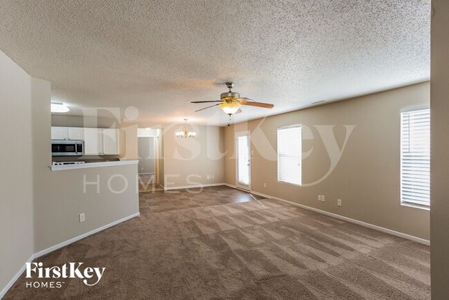 Building Photo - 12121 Belfry Dr