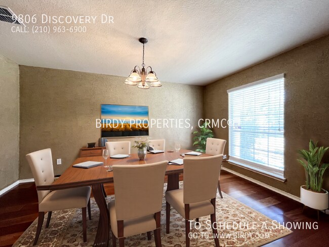 Building Photo - "Discover Comfort and Space: 4-Bedroom Hav...