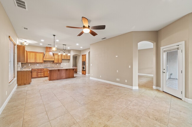 Building Photo - 308 Modessa Ct
