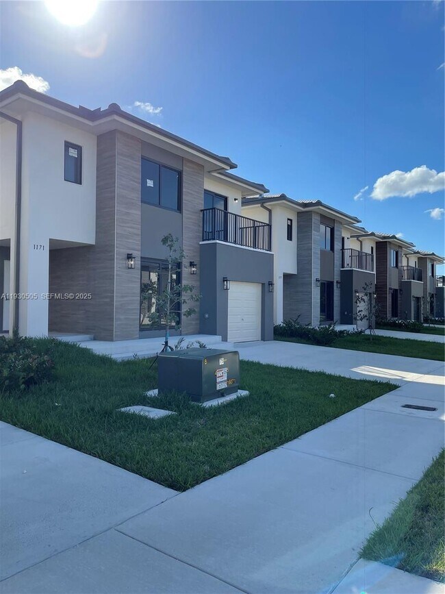 Foto del edificio - 238 NW 11th Ct