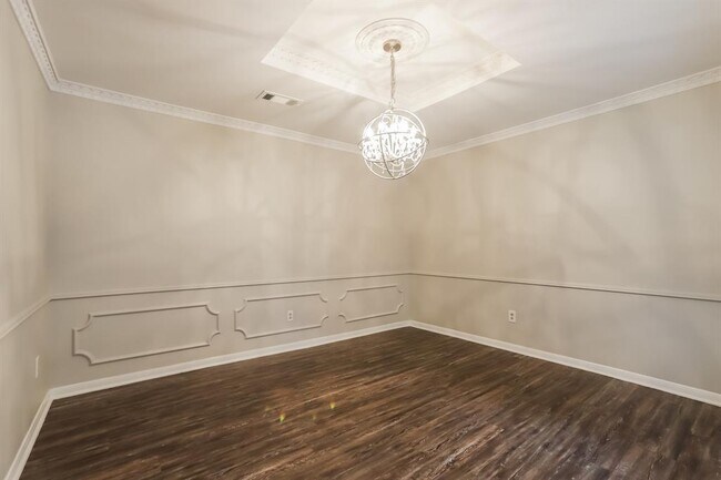 Foto del edificio - 2223 Masters Ln