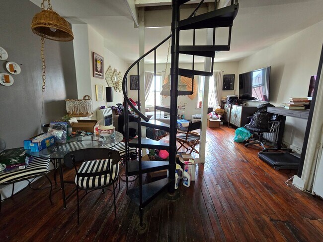 Foto del edificio - 825 N 26th St