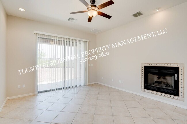 Foto del edificio - 13620 E High Plains Ranch St