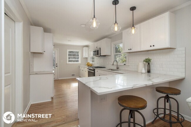 Building Photo - Available for Immediate Move In!