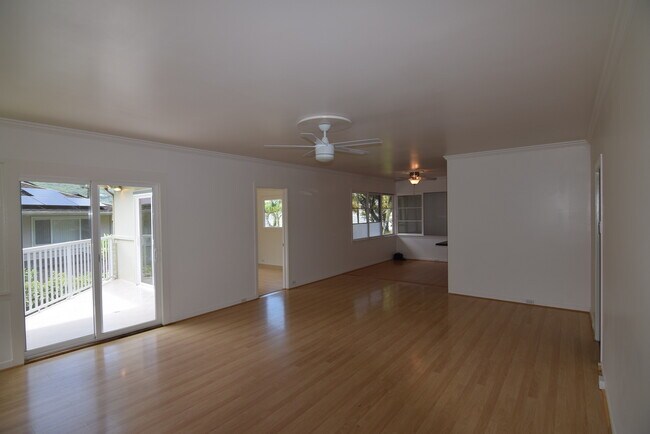 Building Photo - Manoa single family home