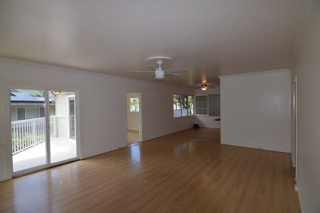 Foto del edificio - Manoa single family home