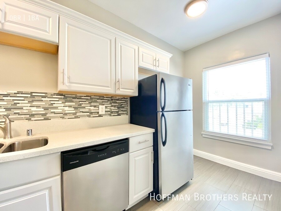 Foto principal - 3715 1st St
