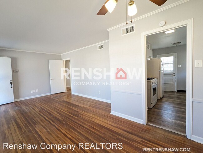 Building Photo - 3 br, 1 bath House - 4241 Philsdale St