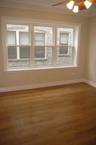 Building Photo - 6422 N Albany Ave
