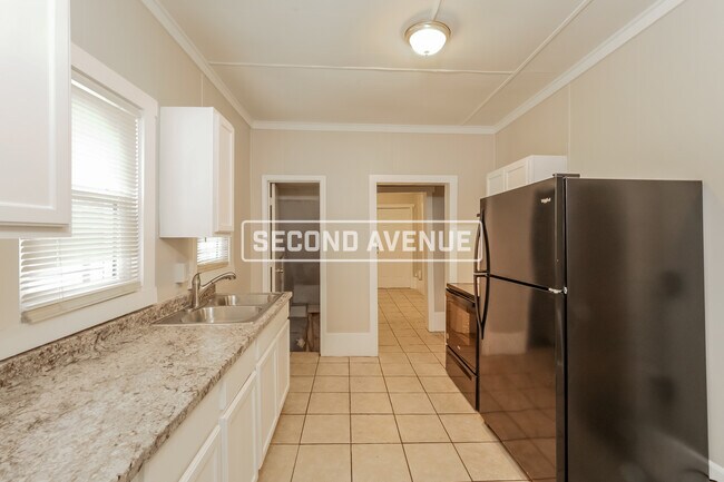 Foto del edificio - 3601 E 27th ST