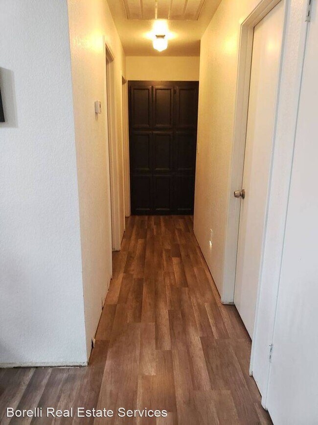 Foto del edificio - 3 br, 2 bath House - 19240 American Ave.