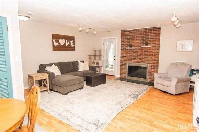 Foto del edificio - 3622 W Parkview Dr