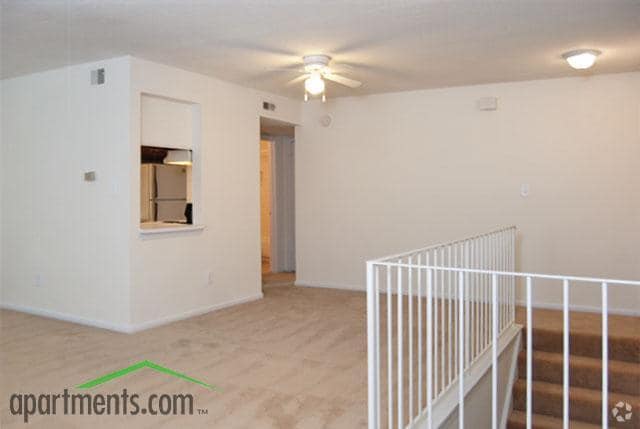 Building Photo - Thousand Oaks Apartments