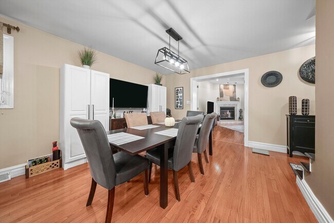 Foto del edificio - 4407 Howard Ave