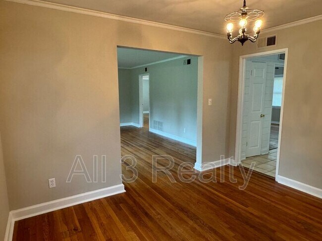 Building Photo - 3561 Prince George Dr