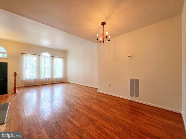 Foto del edificio - 3809 Elbert Ave