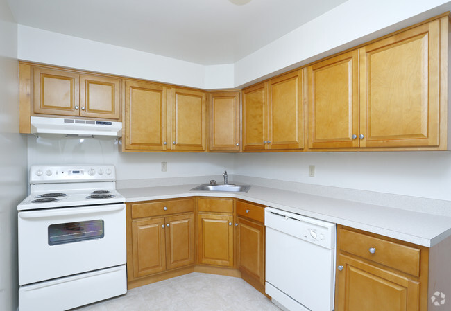 Kitchen - Woodmere at Hamilton