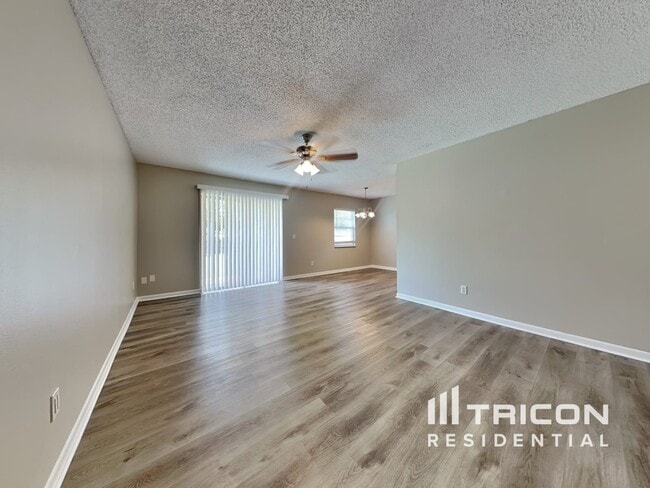 Building Photo - 3106 King Phillip Way