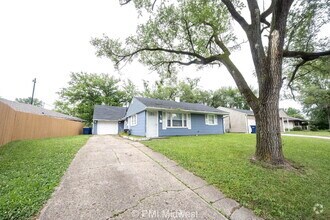 Building Photo - 4923 Barlow Dr