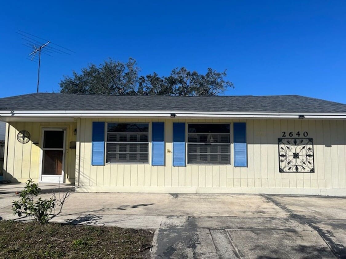 Foto principal - Beautiful 3/2 with pool in South Daytona