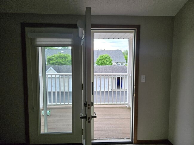 Foto del edificio - 4609 Chestnut Ridge Rd