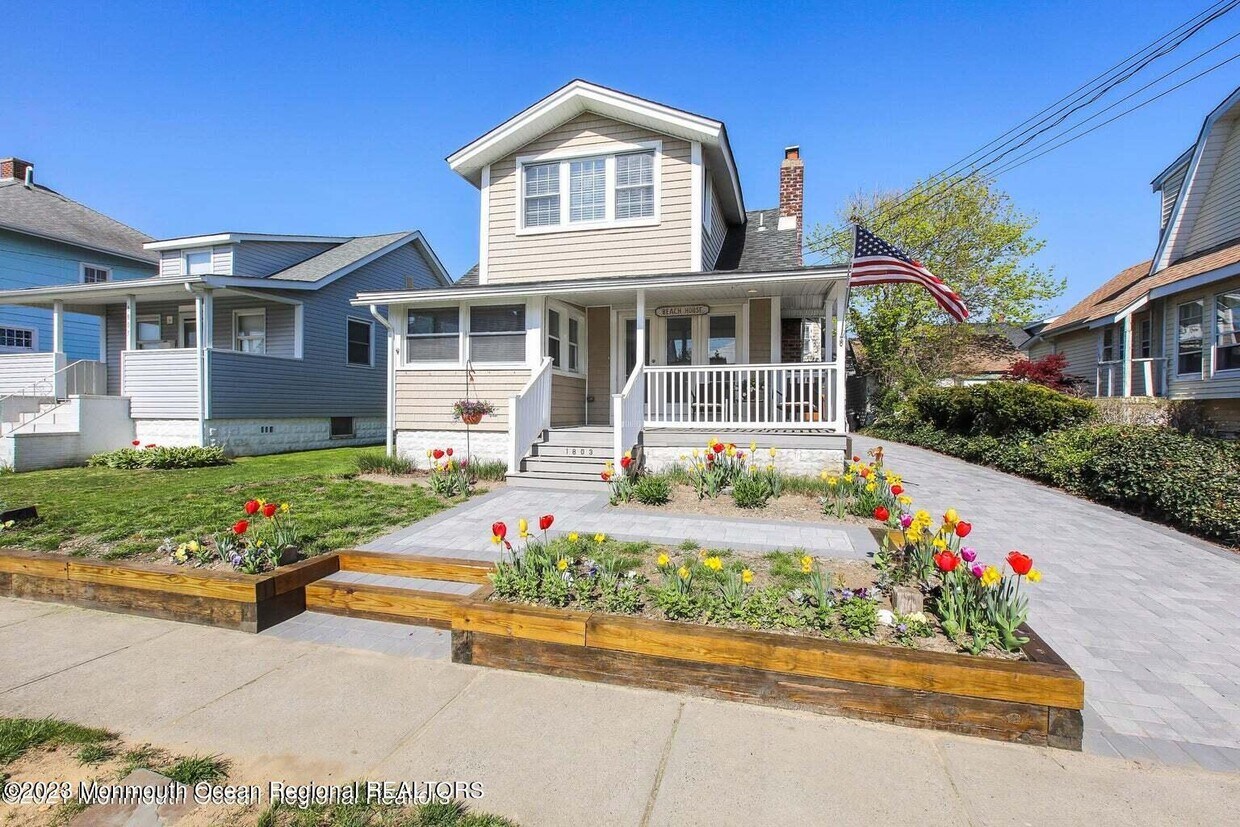 Primary Photo - 1803 Snyder Ave