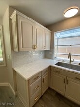 Building Photo - 2908 Channel Bay Dr