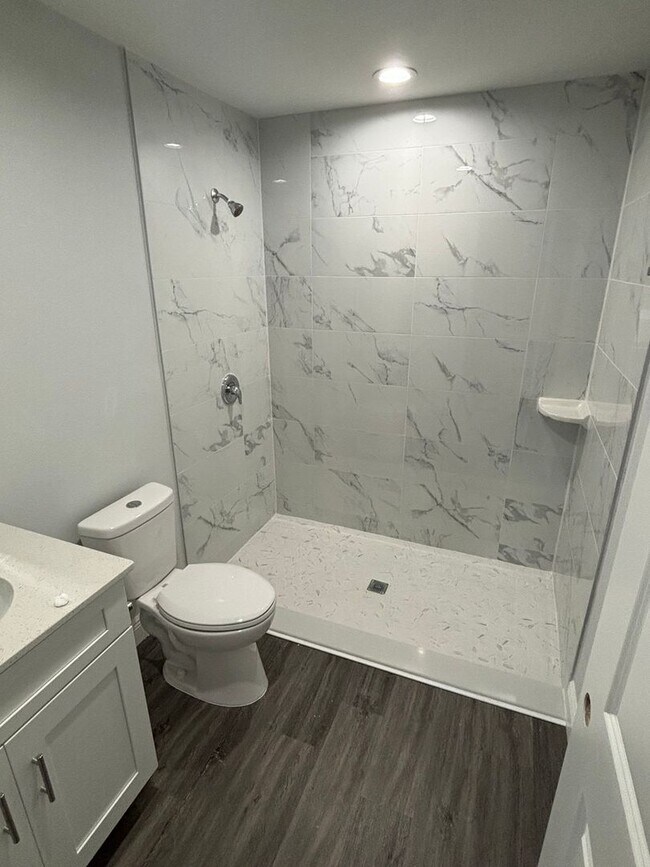 Building Photo - Brand New Designer Home Ready for Family